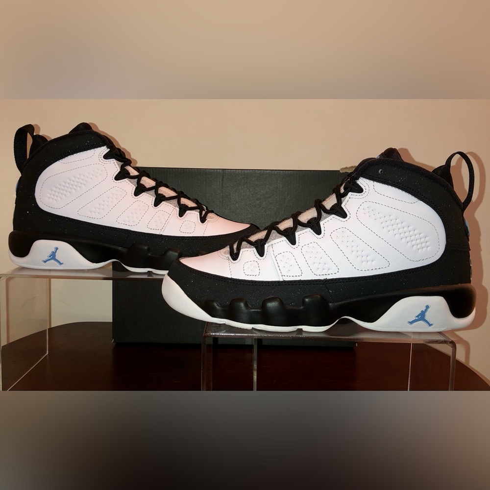 AIR JORDAN 9 RETRO “UNIVERSITY BLUE” BRAND NEW GRADE SCHOOL SIZE 7Y